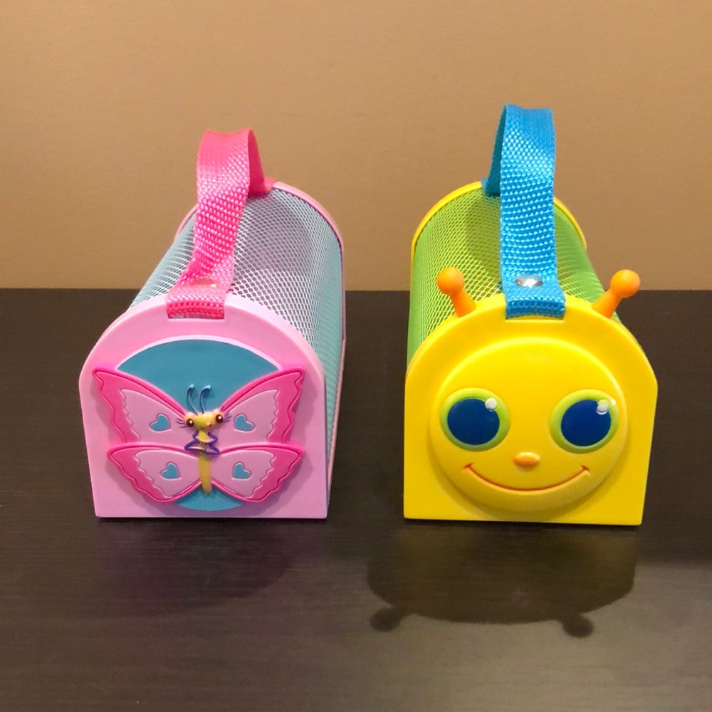 Melissa and Doug Adventure Box